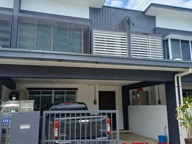 Double Storey Intermediate Terrace at Matang Jaya 3
