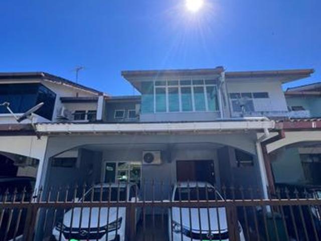 Double Storey Intermediate Terrace at Tabuan Desa for sale