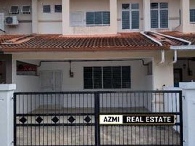 Double Storey Intermediate Terrace at Taman Riveria Kota Samarahan