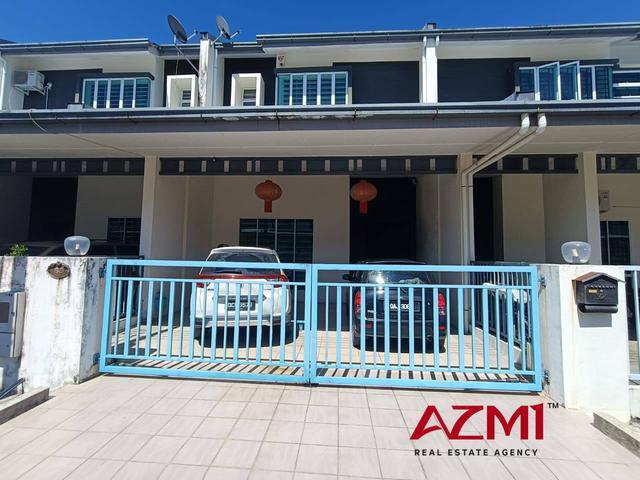 Double Storey Intermediate Terrace at Taman Swanston Batu Kawa Moyan