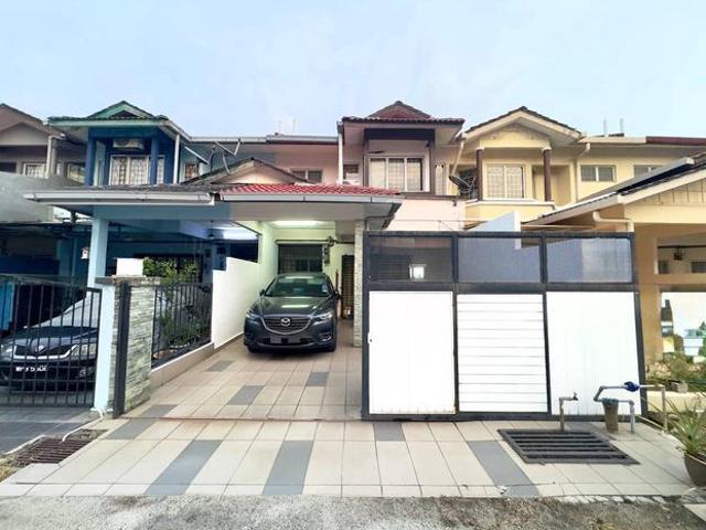 Double Storey Intermediate Terrace Bandar Country Homes Rawang