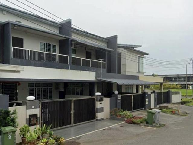 Double Storey Intermediate Terrace House at E Residence Batu Kawa
