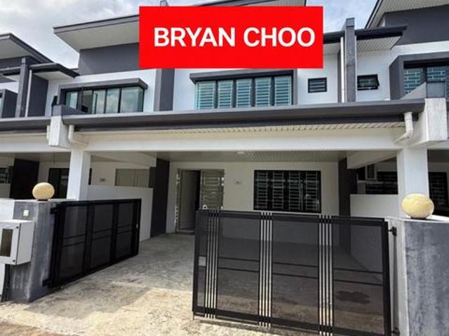 DOUBLE STOREY INTERMEDIATE TERRACE HOUSE FOR RENT At KUCHING SARAWAK