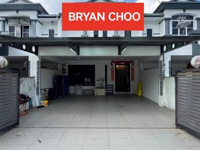 DOUBLE STOREY INTERMEDIATE TERRACE HOUSE FOR RENT At KUCHING SARAWAK