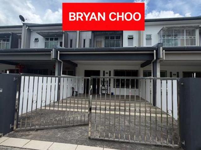 DOUBLE STOREY INTERMEDIATE TERRACE HOUSE FOR SALE At KUCHING SARAWAK