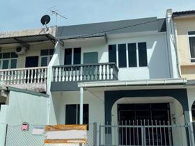 Double Storey Intermediate TerraceSunny hill3rd mile Kuching