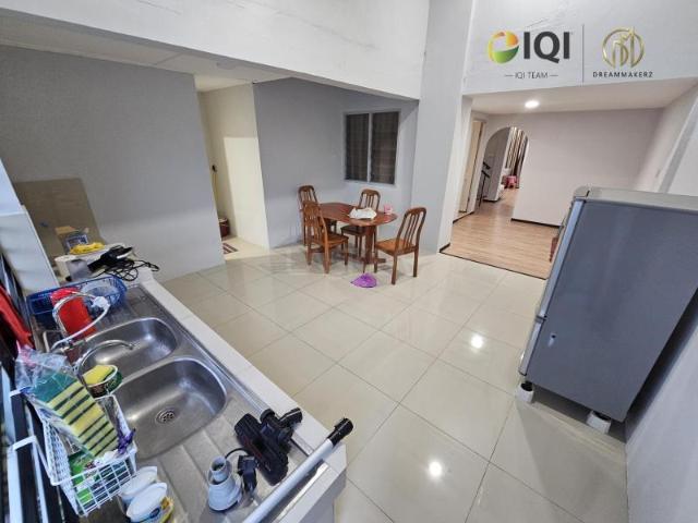 Double Storey Intermediate House For Rent