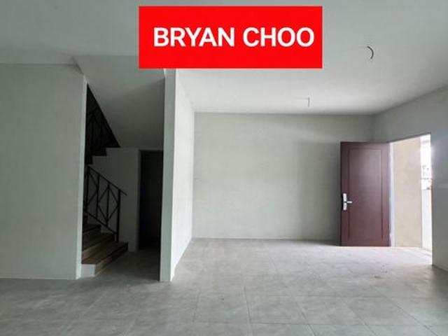 DOUBLE STOREY INTERMEDIATE HOUSE FOR RENT At KUCHING SARAWAK