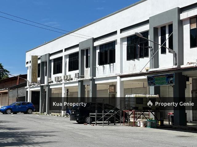 Double Storey Intermediate Shoplot For Sale Located at Jalan Tedungan, Limbang