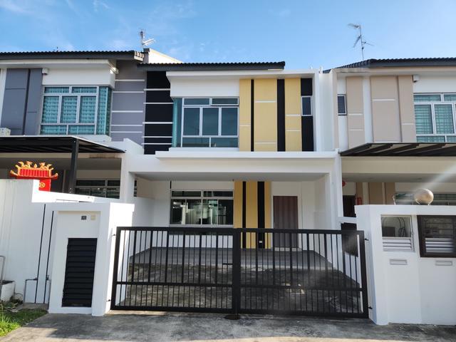 Double Storey Jalan Bukit Impian Taman Impian Emas Johor Bahru