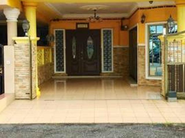 Double Storey Jalan BB 22 Taman Banting Baru Selangor