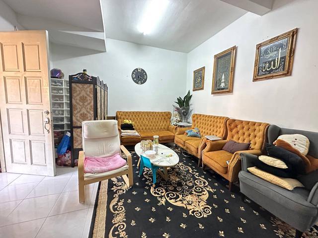 Double Storey Jalan Kristal Seksyen 7 Shah Alam