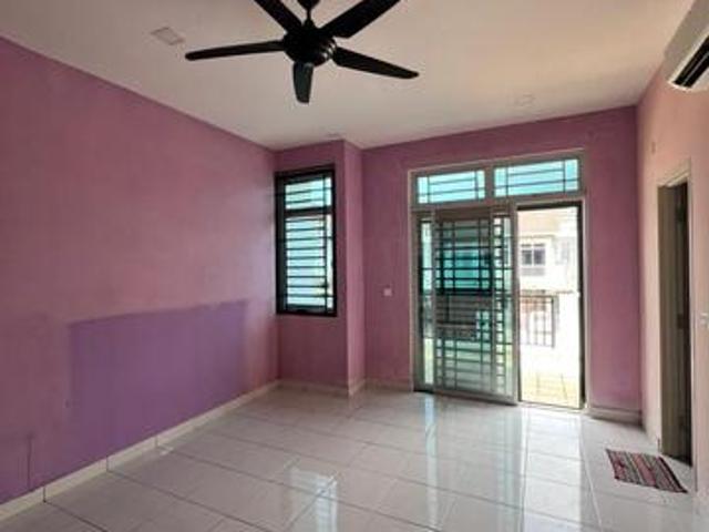 Double Storey Jalan Lili Bestari Perdana Pasir Gudang Johor