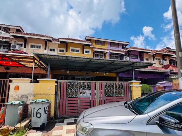 Double Storey Jalan Sejambak Taman Bukit Dahlia Pasir Gudang