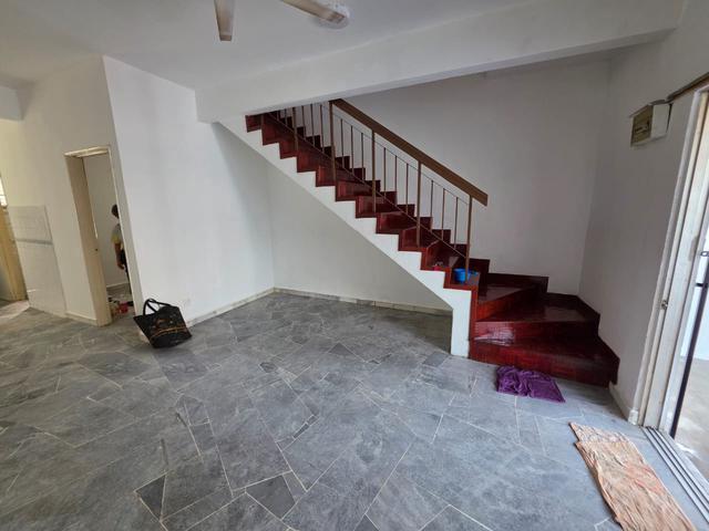 Double Storey Jalan Serindit Puchong Jaya