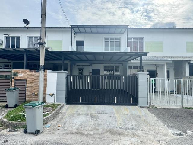 Double Storey Kangkar Pulai Freehold Fully Renovate 4Bed