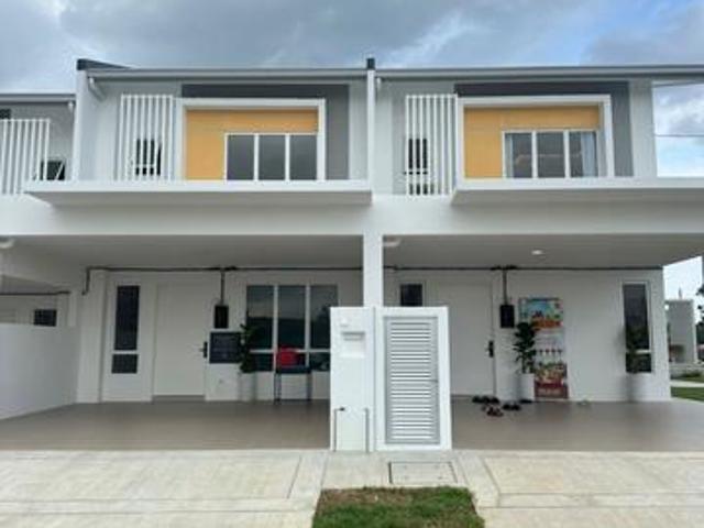 double storey landed freehold