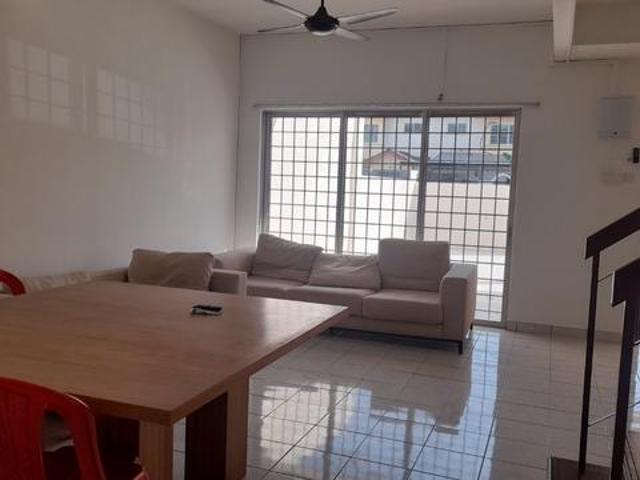 Double Storey LEP Lestari Putra Equine Seri Kembangan