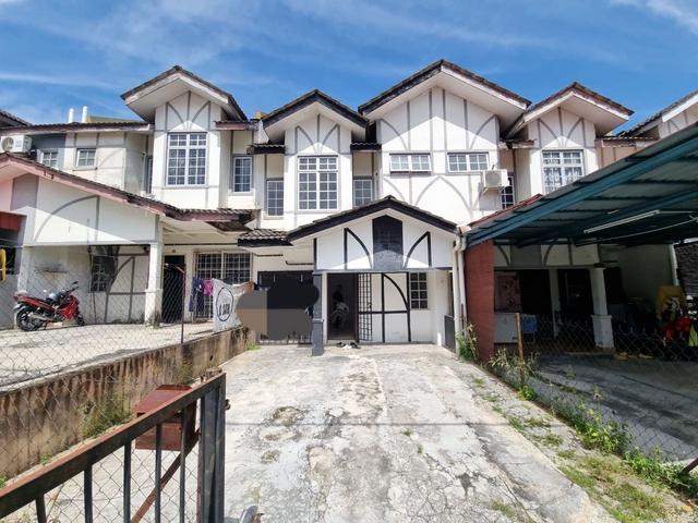 Double Storey Lorong Cakera Purnama Bandar Puncak Alam