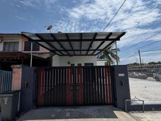 Double storey low cost for sale