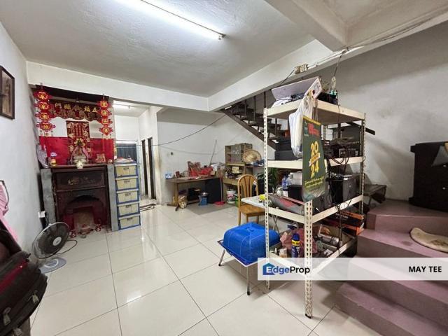 Double Storey Low Cost Terrace /Kulai, Kelapa Sawit 81030 Taman Wawasan, Jalan Rajawali