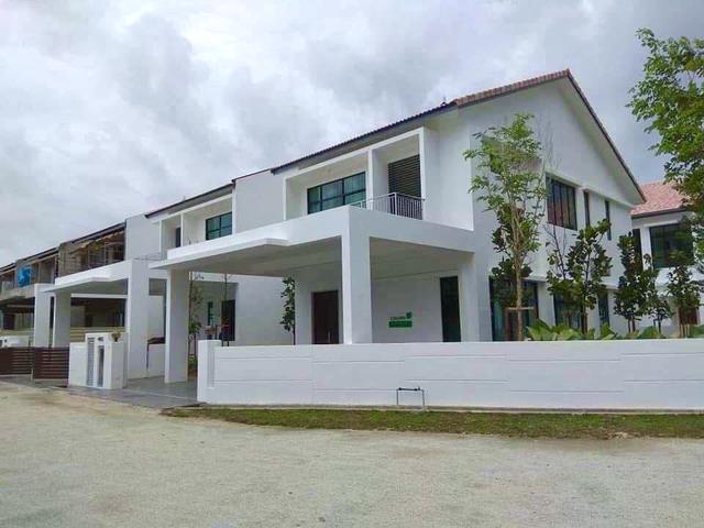 Double storey Ready Unit Cyberjaya 20x75 4R4B Freehold