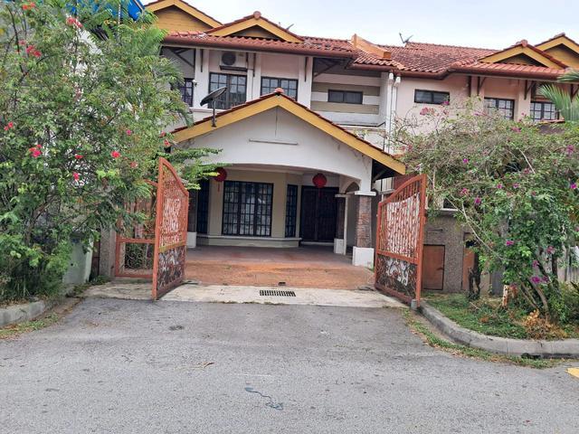 Double Storey Suadamai Bandar Tun Hussein Onn Cheras Terrance House