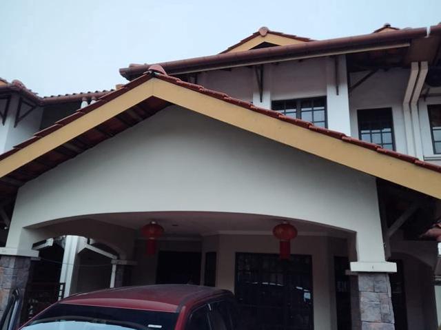 Double storey superlink terrace house at Bandar Tun Hussein OnnCheras