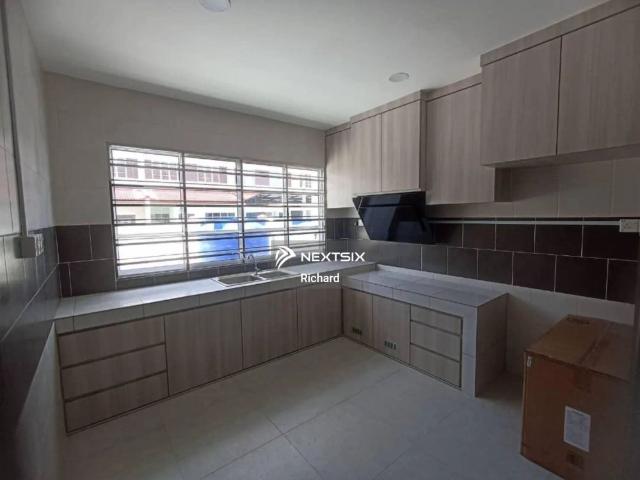 Double Storey Samarahan House