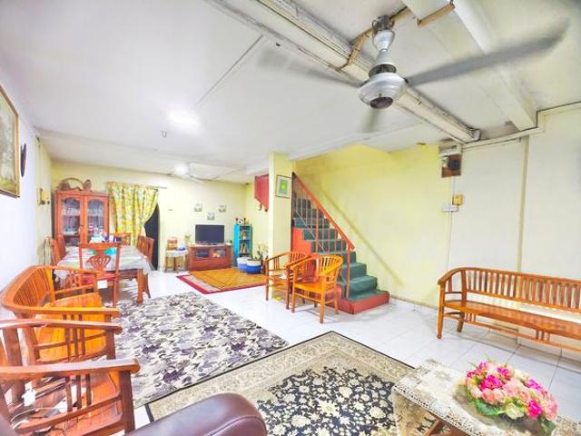 Double Storey Selayang Utama Batu Caves Gombak