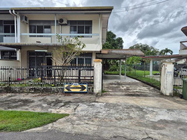 Double Storey Semi D at Taman Liong Seng Nearby Batu Lintang