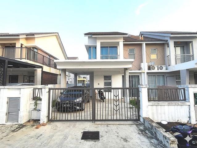 Double Storey Semi D Cluster Alam Suria Puncak Alam