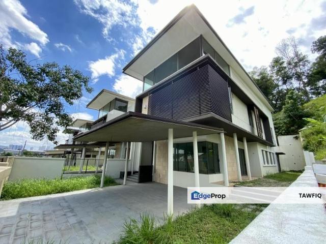 DOUBLE STOREY SEMI D HOUSE BUKIT KUCHAI, NEAR BANDAR KINRARA, PUCHONG
