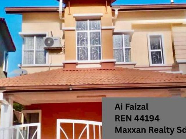 Double Storey Semi D House Impian Makmur Saujana Impian Kajang