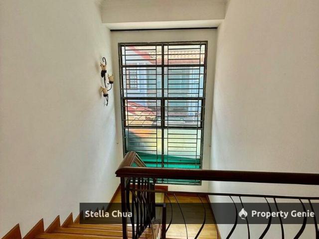 Double Storey Semi D Intermediate Austin Perdana