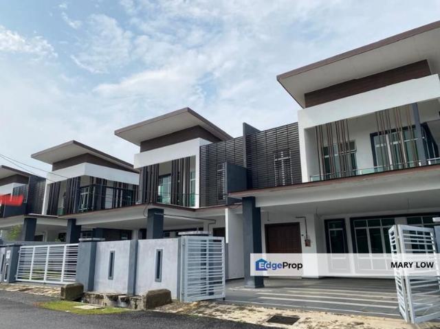 Freehold Double Storey Semi D House Melaka Taman Enggang Gangsa
