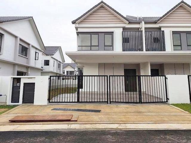 Double Storey Semi D Sejati Lakeside 2 Cyberjaya
