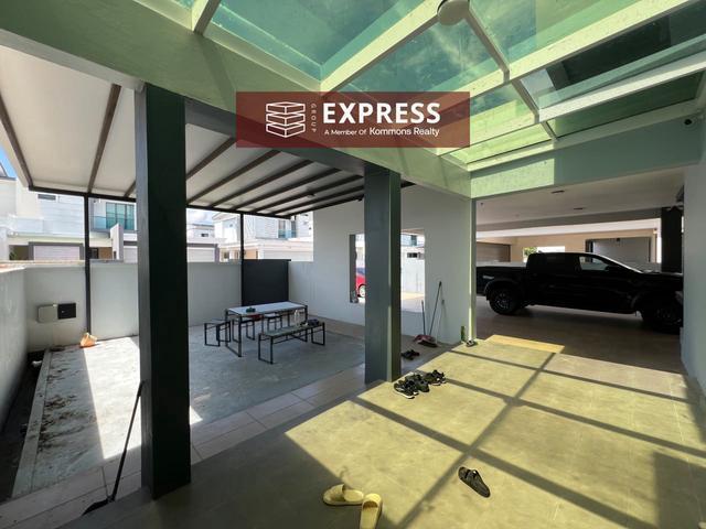 Double Storey Semi Detached at Grace Avenue Miri
