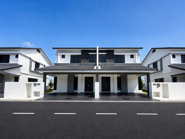 Double Storey Semi Detached at Simpang Ampat