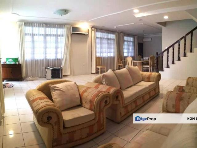 Double Storey Semi Detached For Located at Lorong Seladah, Tabuan Heights