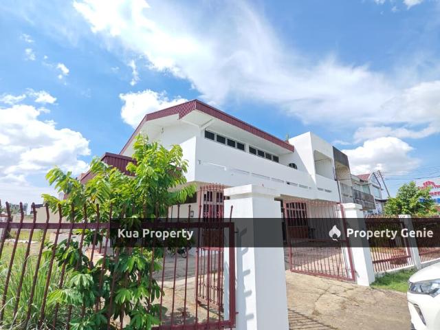 Double Storey Semi Detached Houe at Pisang Timur