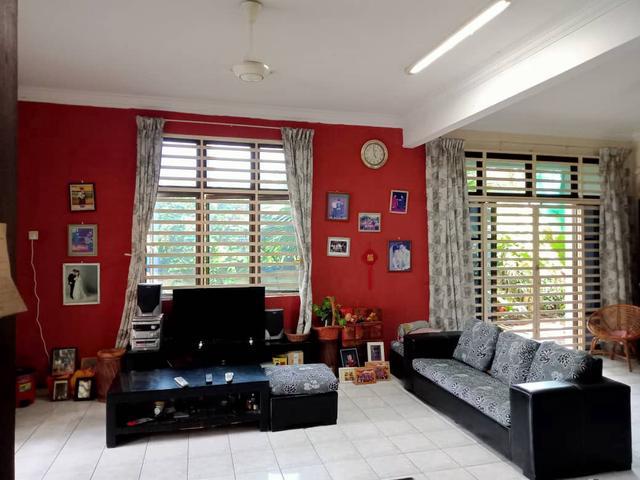 Double Storey Semi Detached House Botani Area