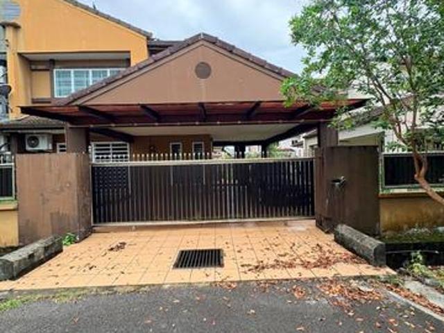 Double Storey Semi Detached House For Sale at Muara Tabuan Kuching