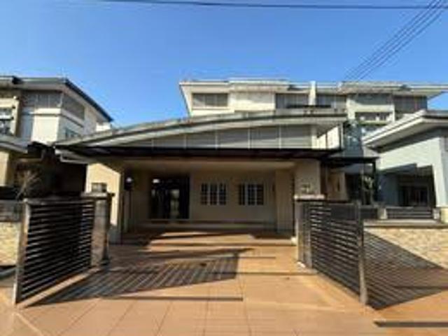 Double Storey Semi Detached House For Sale at Taman Riveria Samarahan