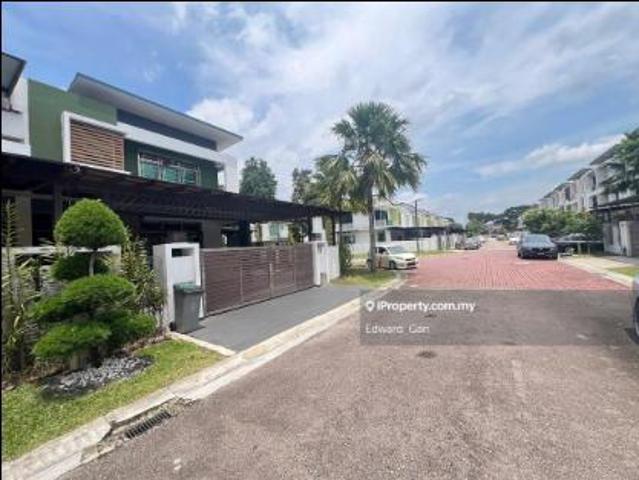 Double Storey Semi Detached House For Sale Bandar Seri Alam FOR SALE