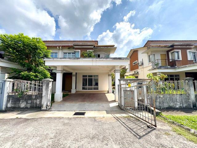 Double Storey Semi Detached House Taman Kipark Puchong
