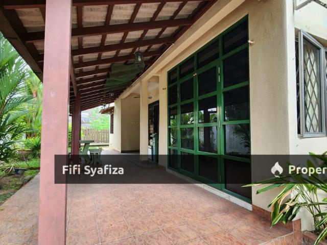 Double Storey Semi detached in Damansara Heights for sale