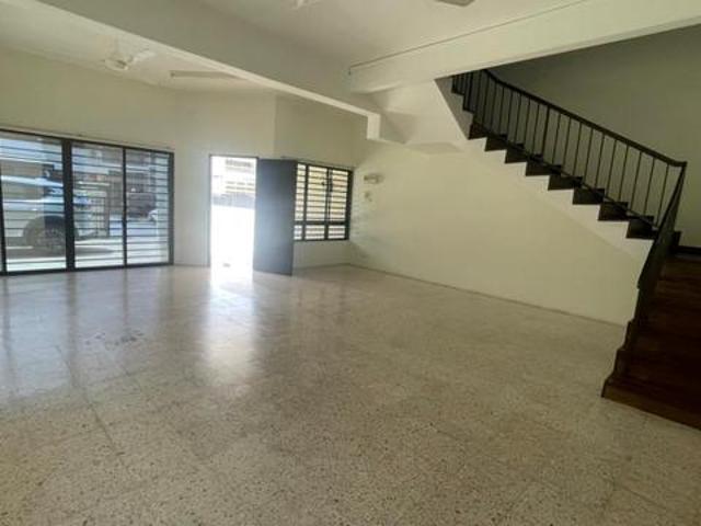 Double storey semi detached in Kolam Ikan Bayan Lepas