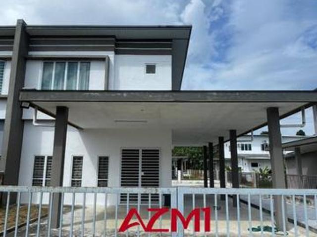 Double Storey SemiD at Taman Serapi Maju Bt9 Matang
