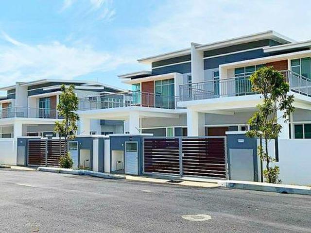 DOUBLE STOREY SEMID FREEHOLD NILAI TANAH BESAR 40 x 95